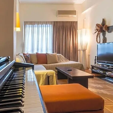 Hotel Dancing On Sunshine - Melina S Getaway Kalamata